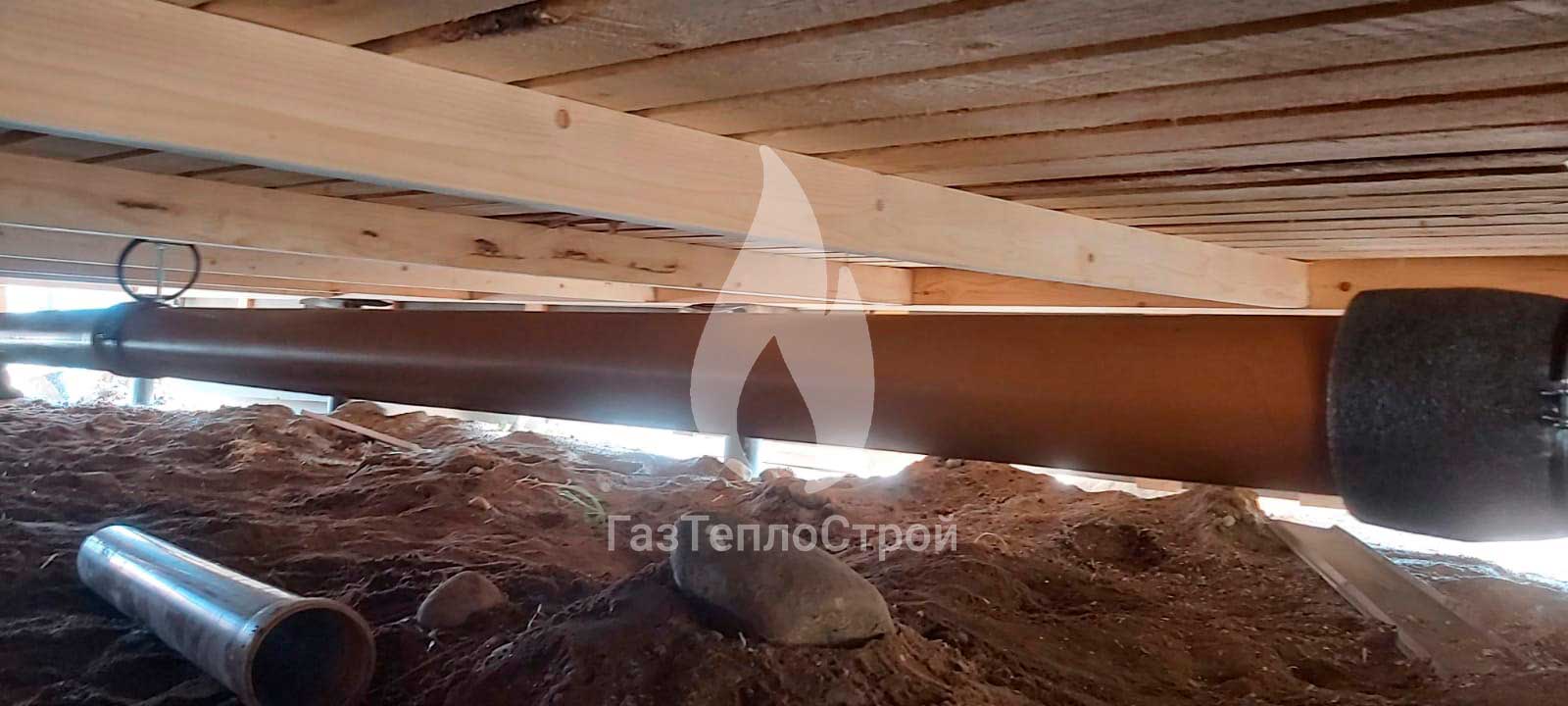 Фото труб под домом